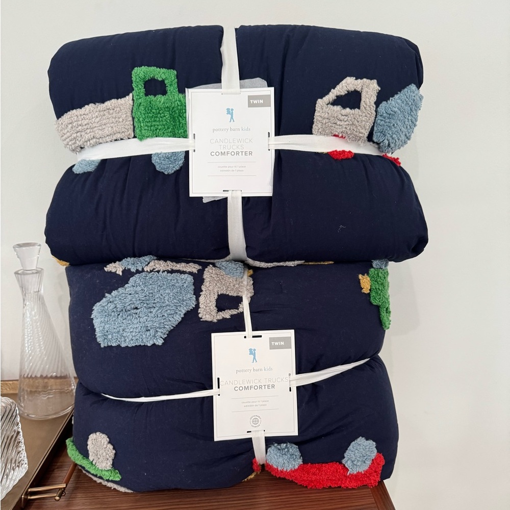 Pottery Barn Kids Candlewick Trucks Comforter TWIN